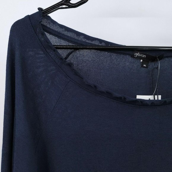^ Gibson Women's Large Ruffled Edge Raglan Navy Pullover - Picture 3 of 10